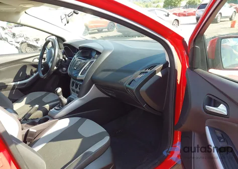2012 Ford Focus Se из США, поврежденный, VIN 1FAHP3F29CL419613